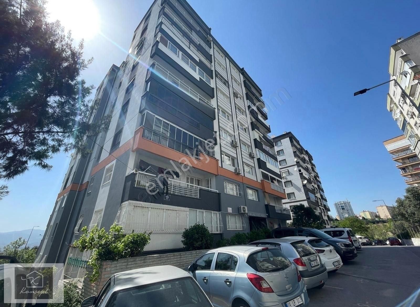 Konsept'den Site İçi-geniş M2-balkonlu-d.gazlı 3+1 Satılık Daire