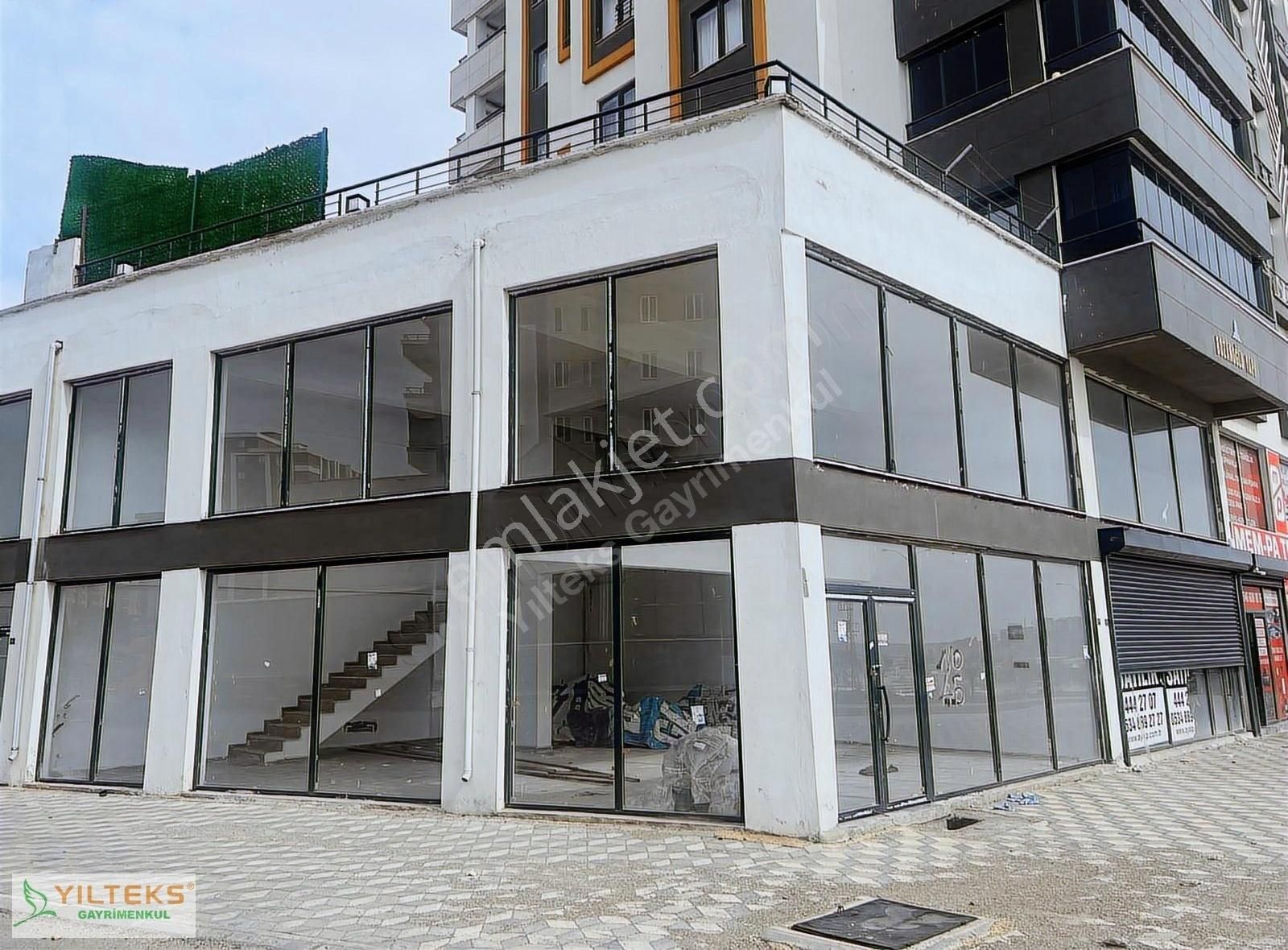 Belkız Mah.araban Yolu Cadde Üzeri Köşebaşı Kiralık Dükkanlar