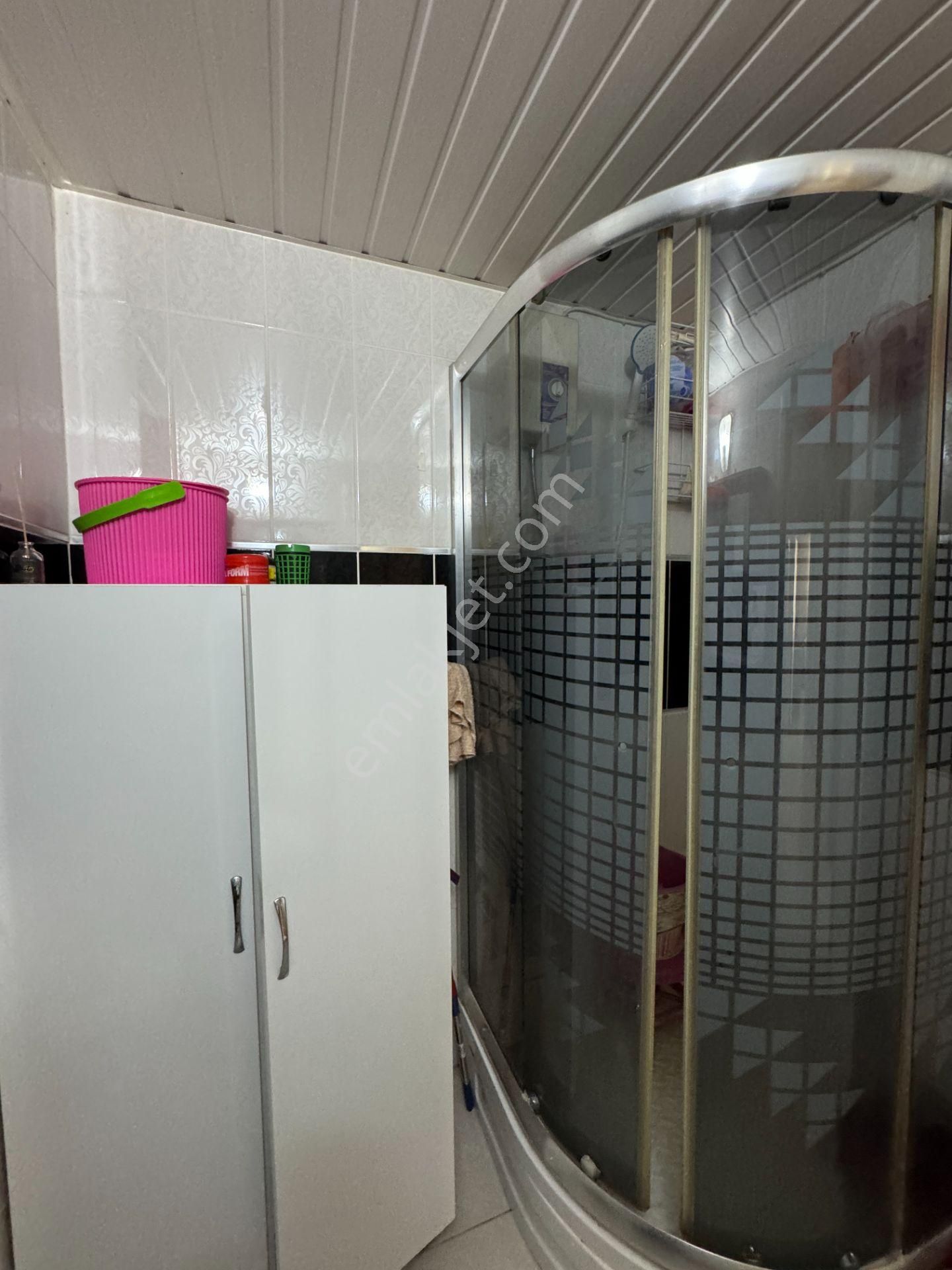 Konukseverde Tahtakale Karşısı Katta 2+1 Eşyalı Kiralık Daire