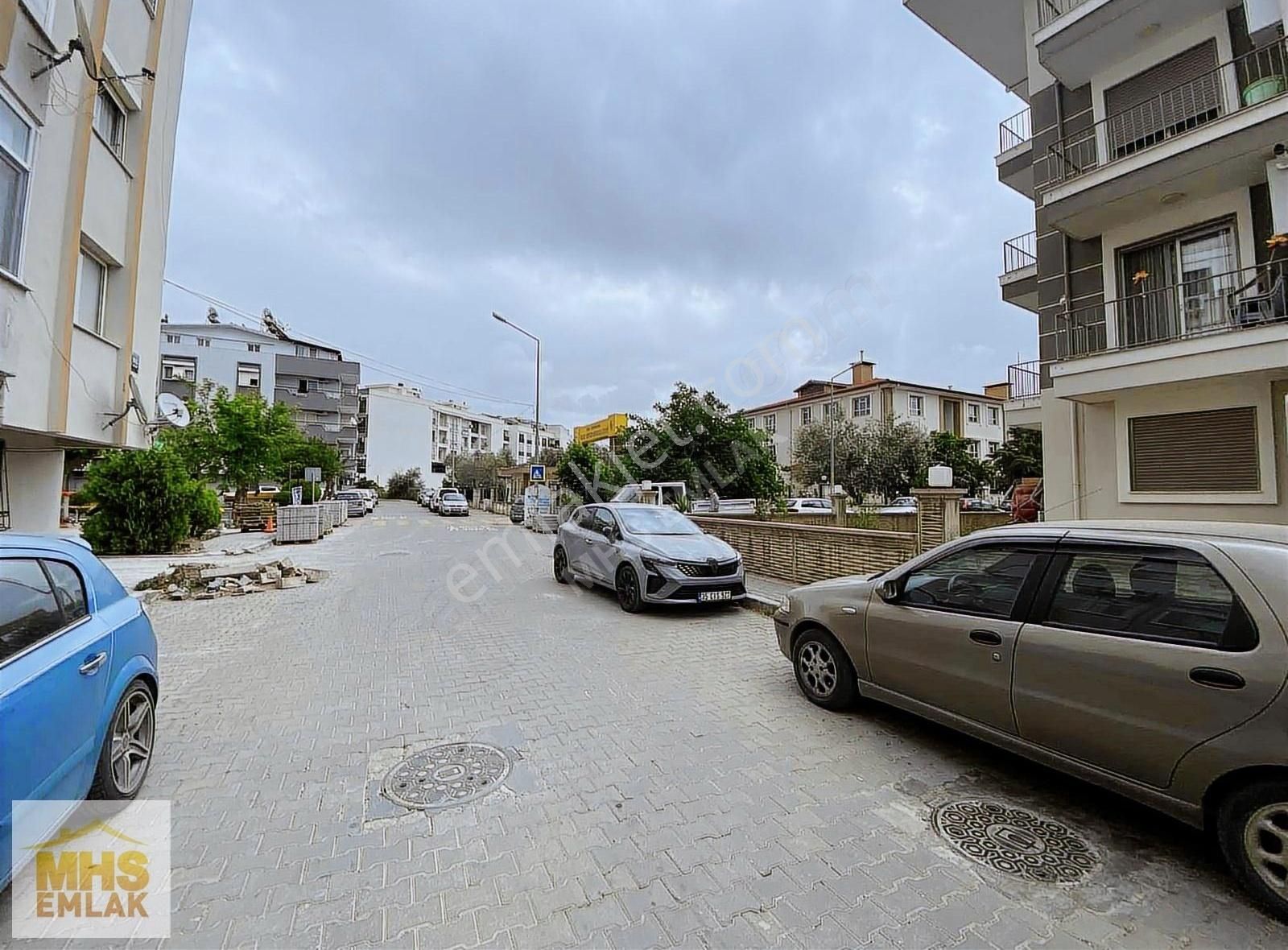 Seferihisar Hıdırlık Anadolu Lisesi Karşısında Satılık 3+1