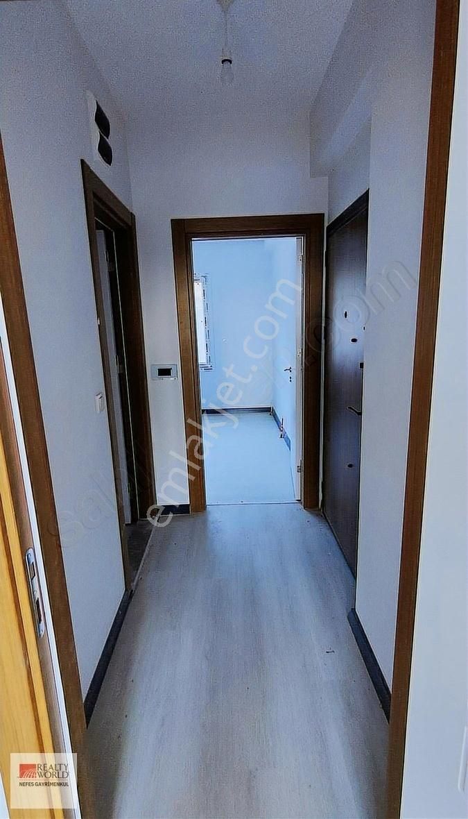 Rw Nefes'ten Karaağaç'ta İki Balkondan Deniz Manzaralı 1+1 Daire