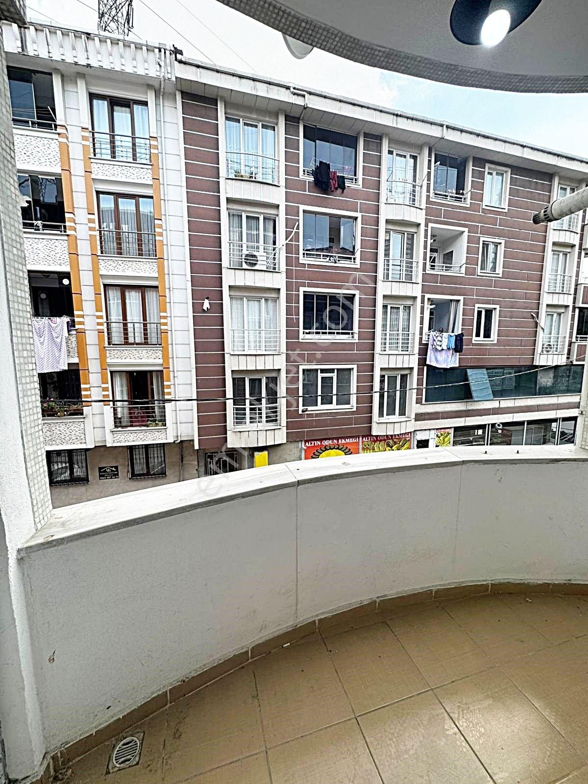 Esenyurt Mehterçeşmede Metrobüse Yakın 120 M2 2+1 Acil Satılık Daire - Görsel 4