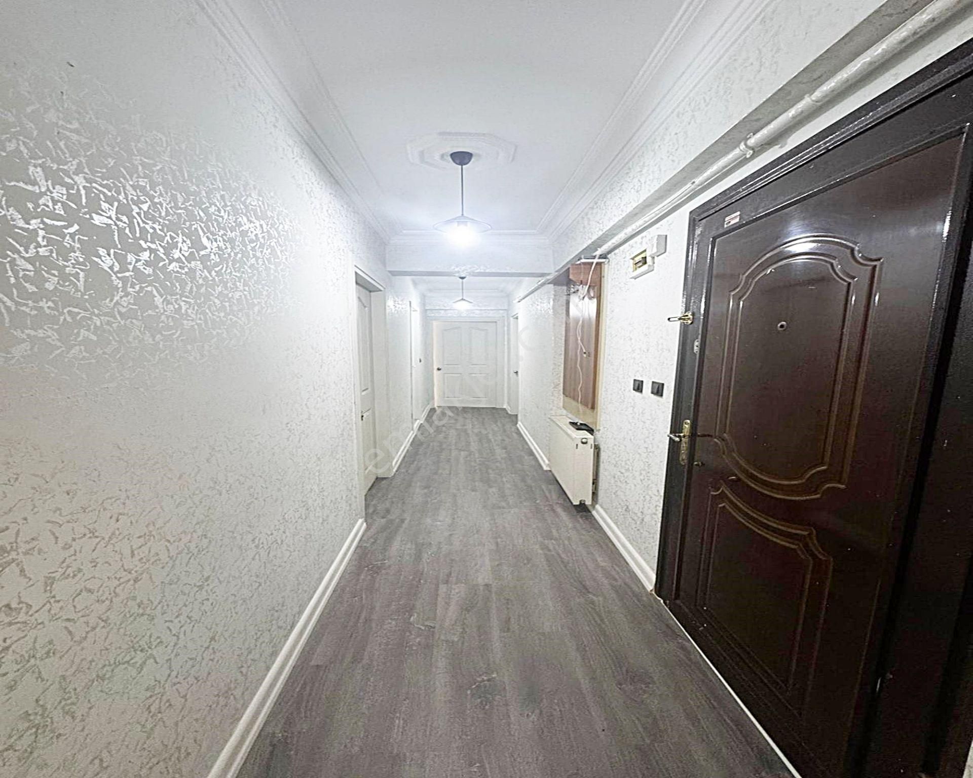 Esenyurt Mehterçeşmede Metrobüse Yakın 120 M2 2+1 Acil Satılık Daire - Görsel 5