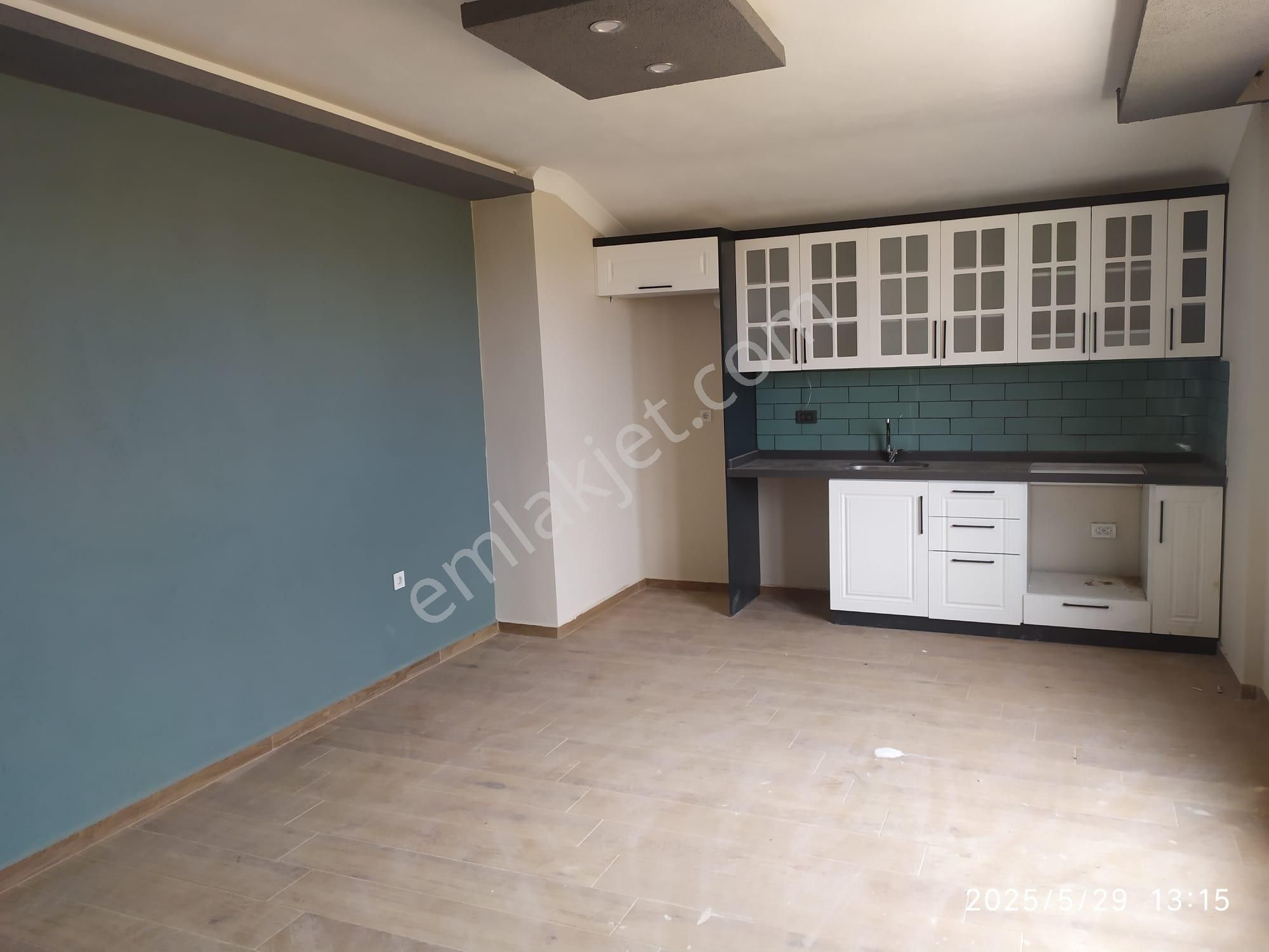 Rw Nefes Gayrimenkul'den Bahçelievler'de Merkezi Konumda 2+1 Dubleks Daire