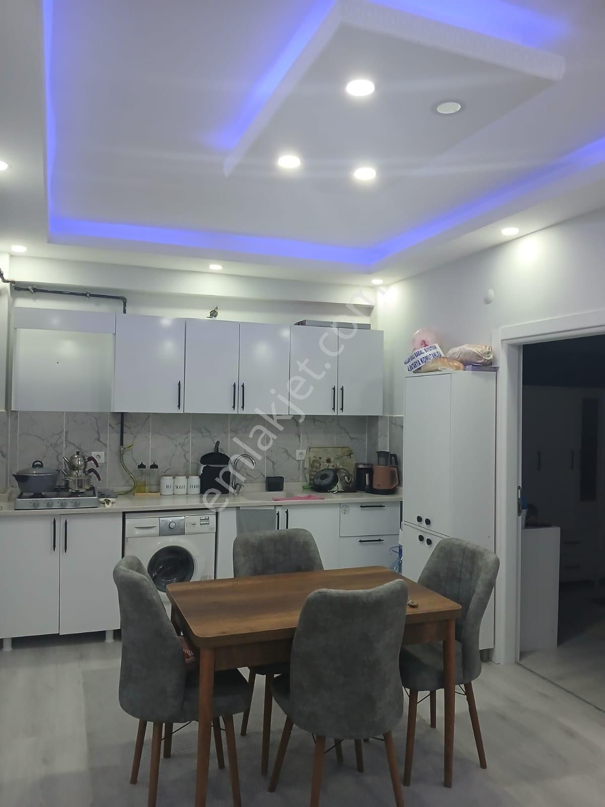 Abonelik Açık Üniv. Yakın Geniş Yeni Eşyalı 2+1 Temiz Bakımlı Arakat Otopark