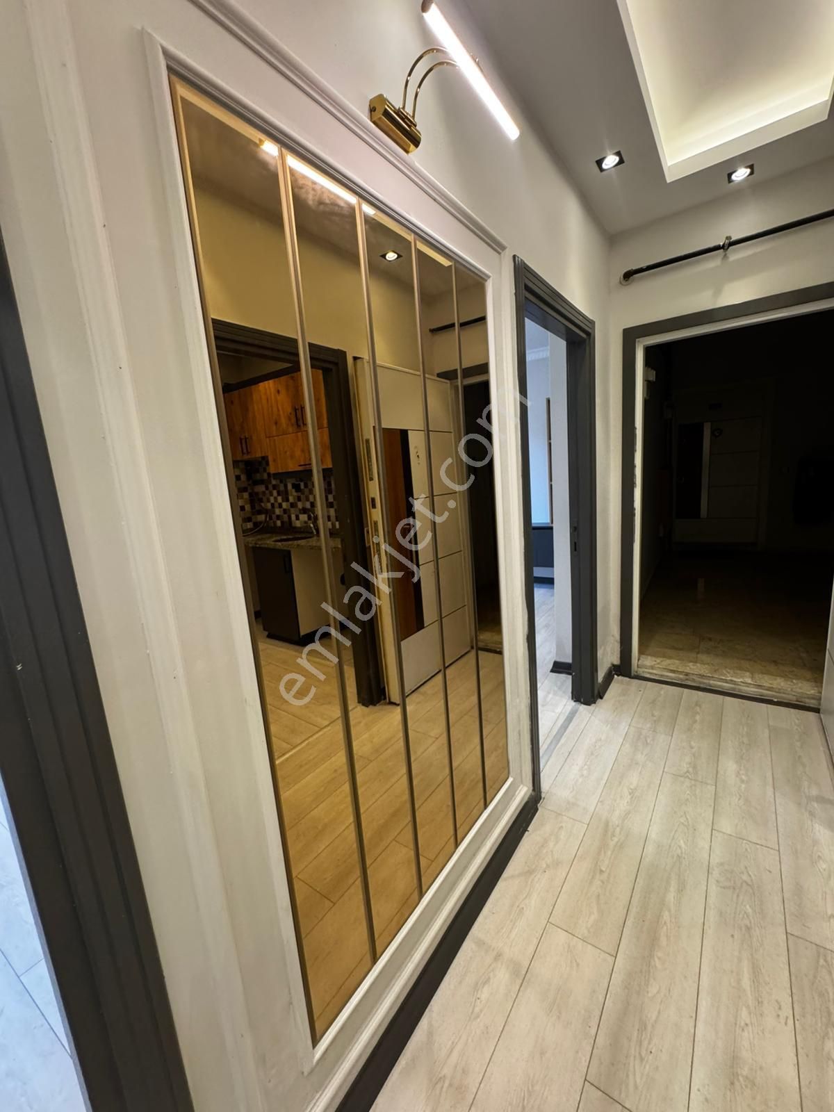 Esenyurt Doğan Araslı Bulvarında Ultra Lüks Çok Uygun Kire Getirisi Yüksek 2+1 Satılık Daire - Görsel 15