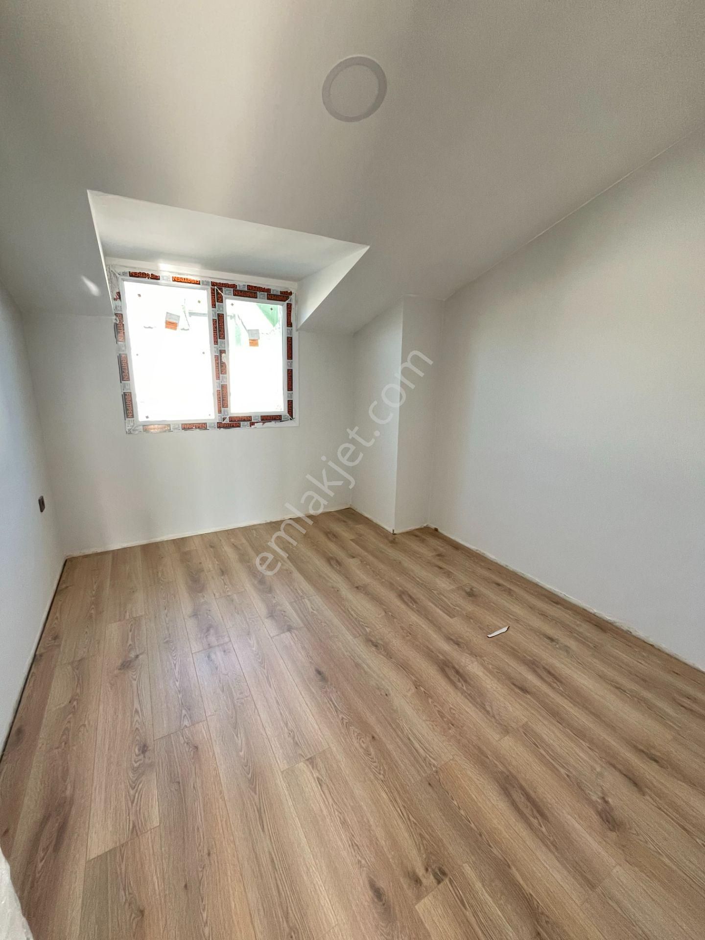 Büyükçekmece Atatürk Mah Sıfır Sitede Deniz Manzaralı Lüx 4+2 Dubleks - Görsel 16