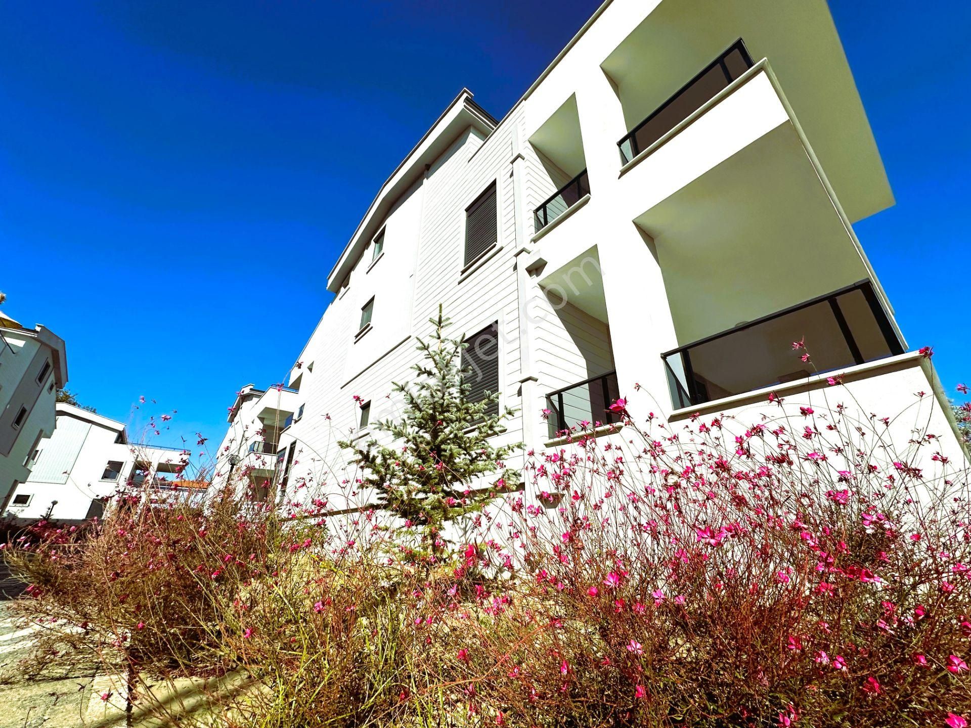 🔷🔷aktif'ten Altınoluk'ta Satılık Denize Yakın 3+1 Çift Balkonlu & Çift Cephe Dublex