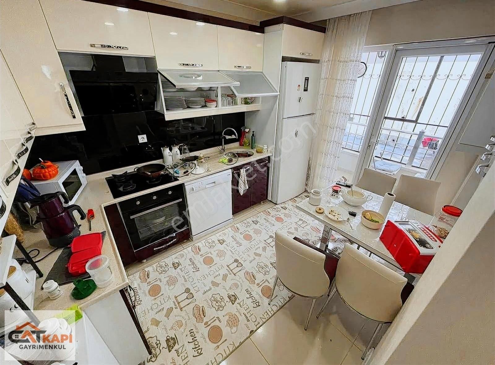 Çatkapı'dan Atapark Mah. Çift Banyolu 3+1 Yüksek Giriş Daire