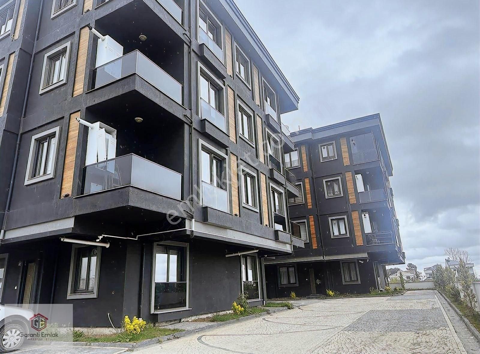 Cumhuriyet'de Üniversiteye Yakın Kiralık 1+1 Daire