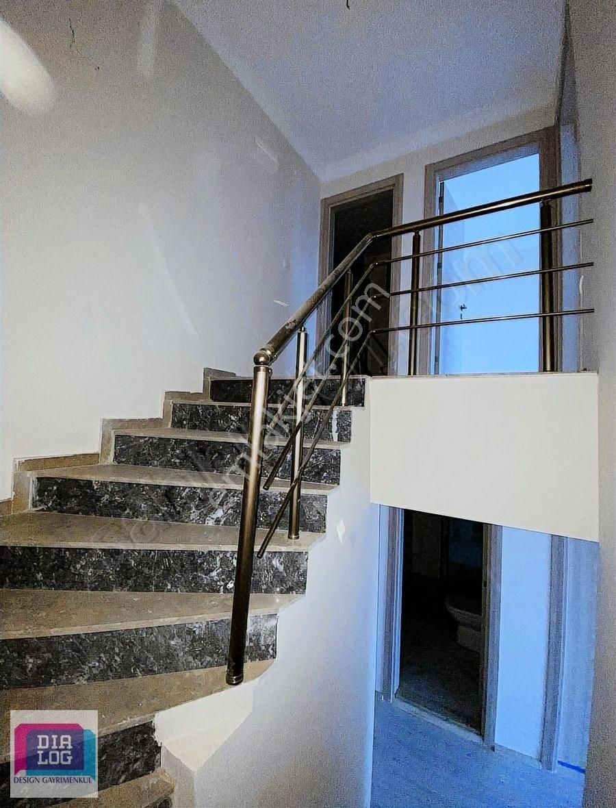 Seyrekte Ferah 3+1 Dubleks Yatırımlık & Oturuma Uygun! - Görsel 23