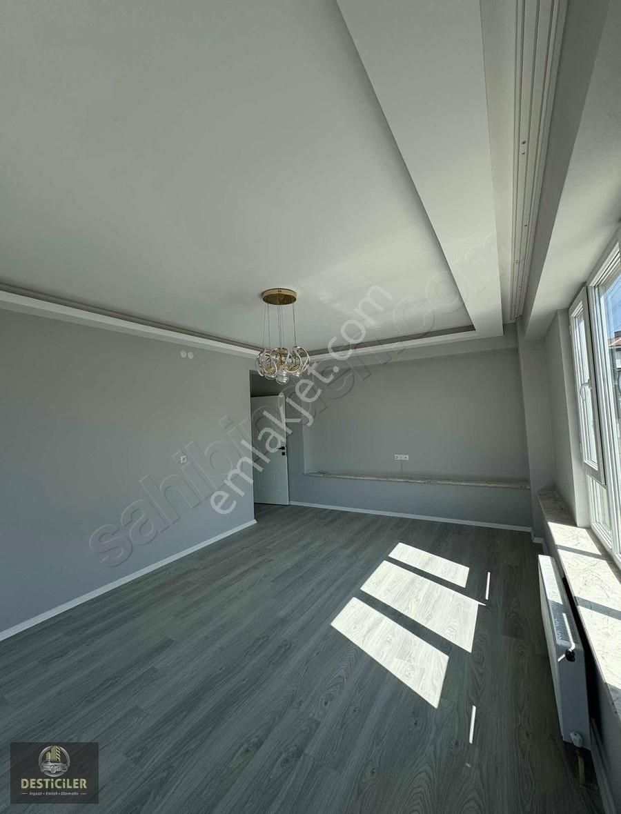 Desticiler'den Zafer Mahallesi'nde 3+1 - Görsel 8