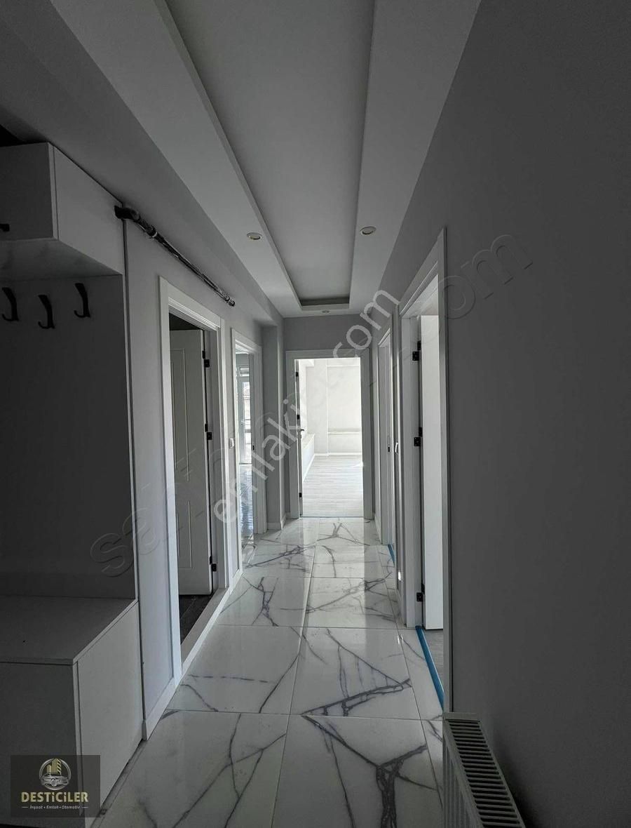 Desticiler'den Zafer Mahallesi'nde 3+1 - Görsel 12