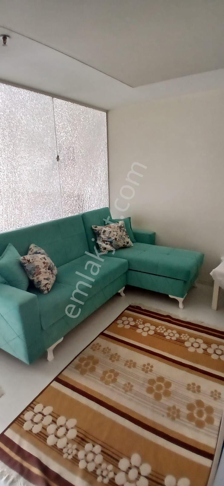 Metrobüse Yürüme Mesafesi Ultra Lüks Full Eşyalı Daire