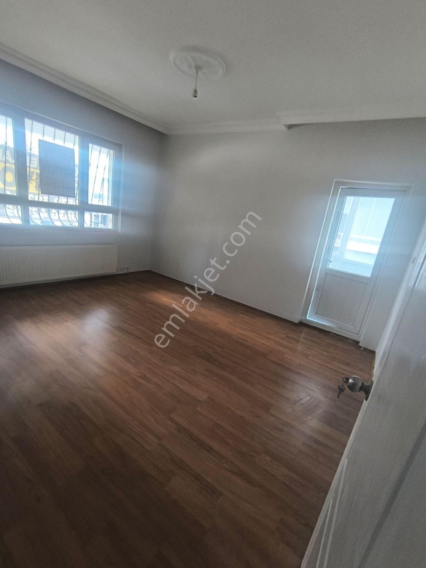 Mamak Şirintepe Mah.caddeye Yakın 105m² 3+1 Satılık Daire!!!!