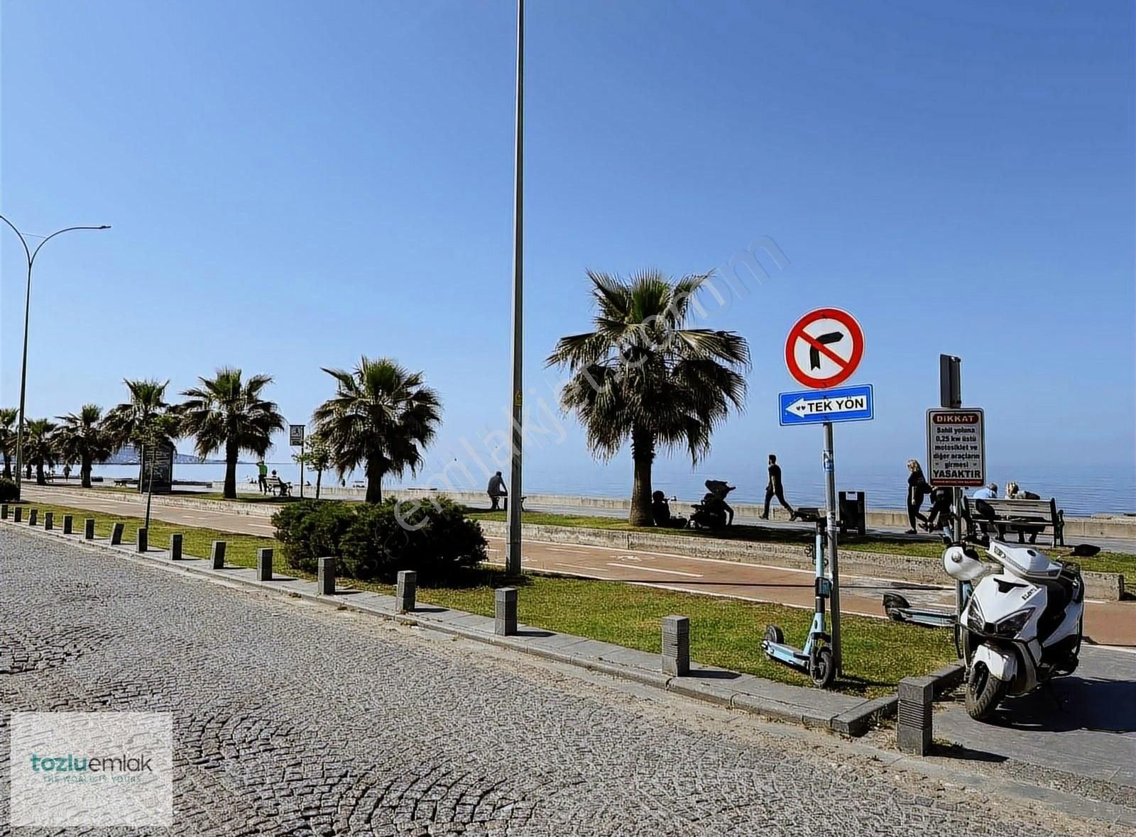 Tozluemlak'tan Sahile 2 Dakika Yürüme Mesafesinde Satılık 3+1