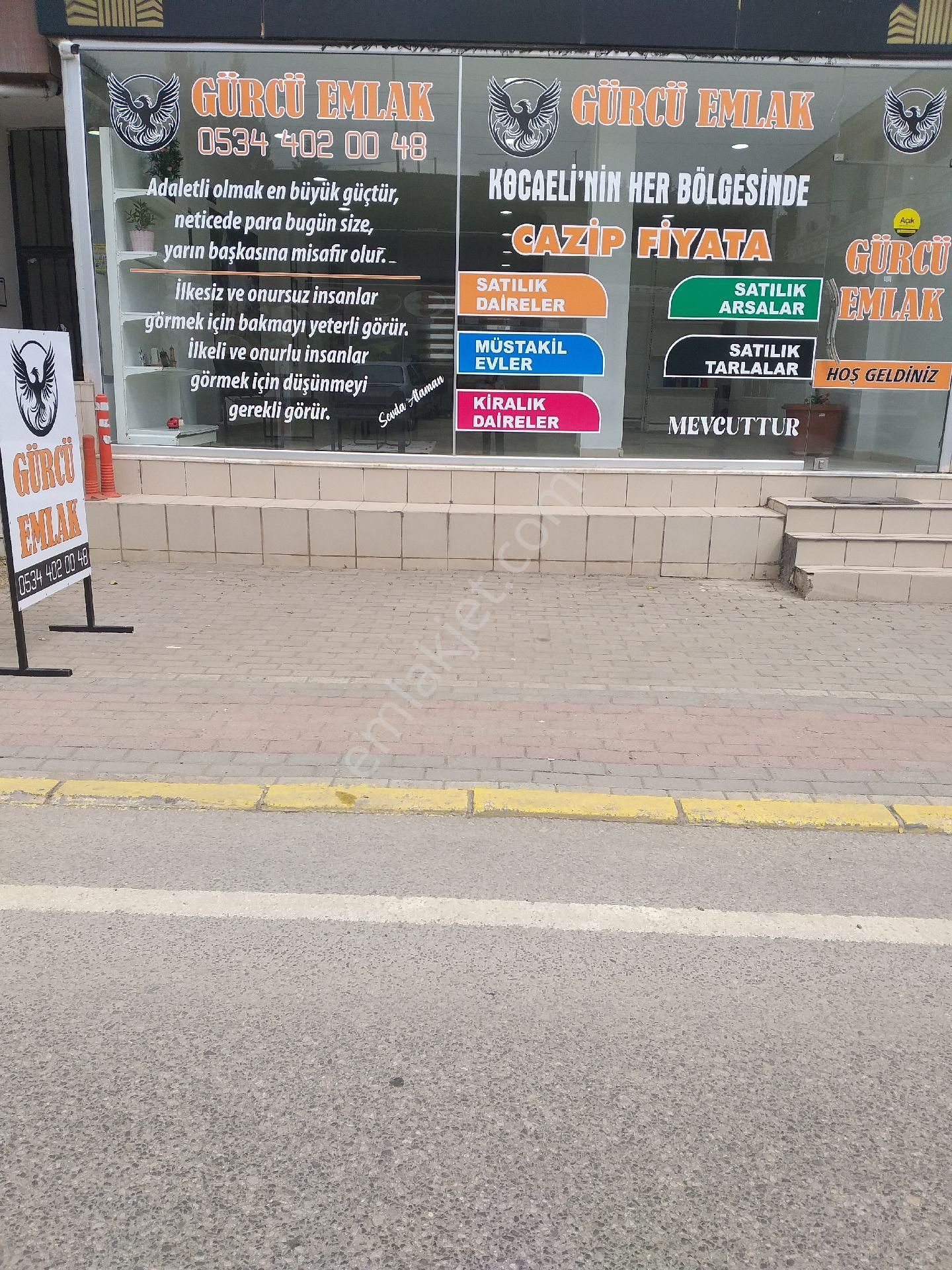 Kocaeli Kartepe Emekevler Mahallesinde 405 Metrekare 3.5 Kat İmarlı Arsa 5.650000