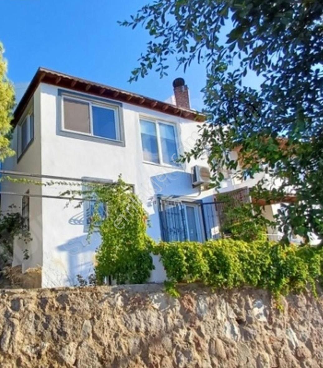 Bitez Yalı Sitesi Dubleks 3+1 Villa