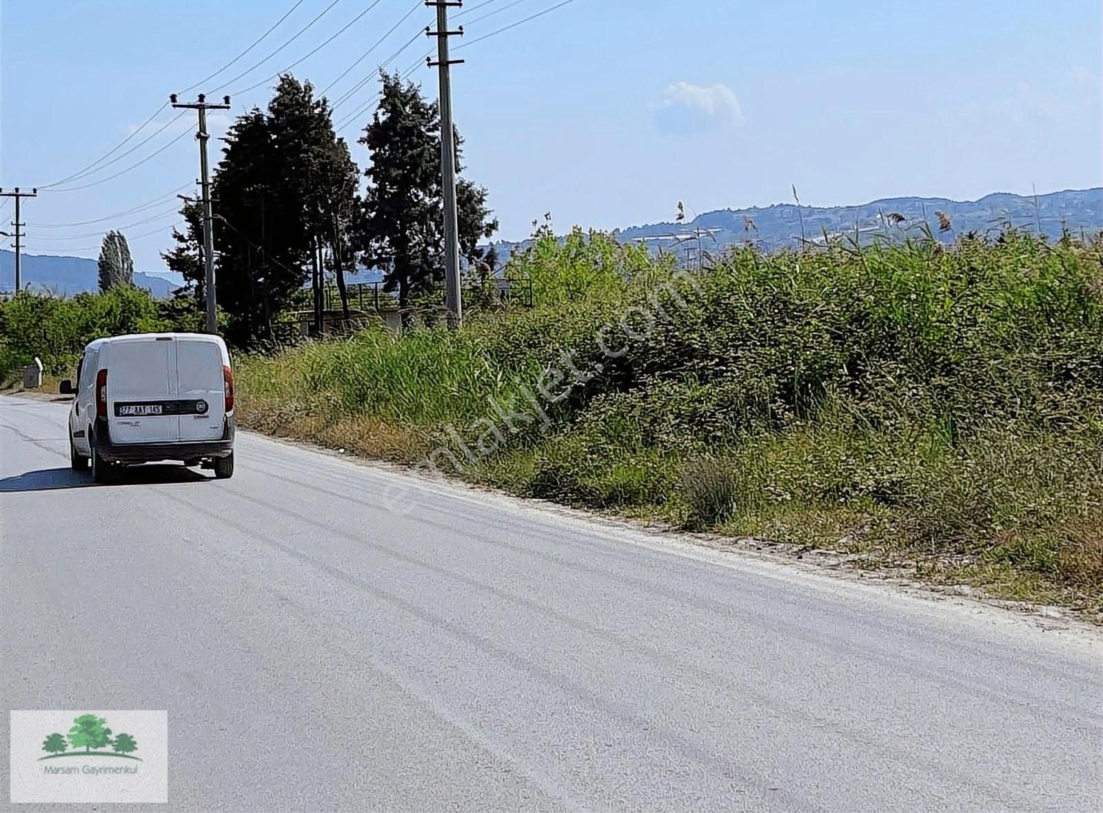 Hersek Yoluna 20 Mt Cepheli Kiralık Boş Arazi