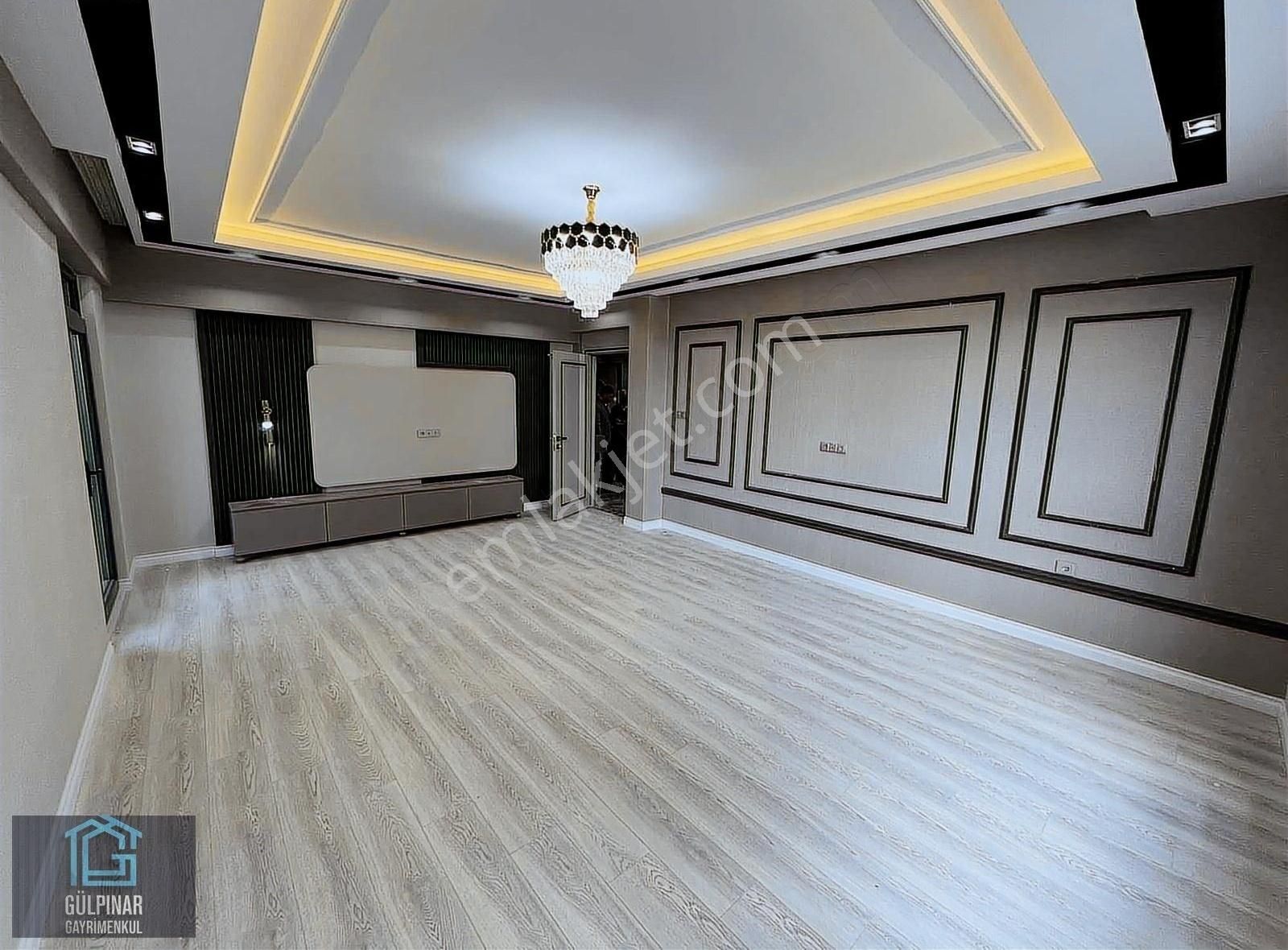 Alpaslanın En İyi Ve 3+1 Lüx Dairesi