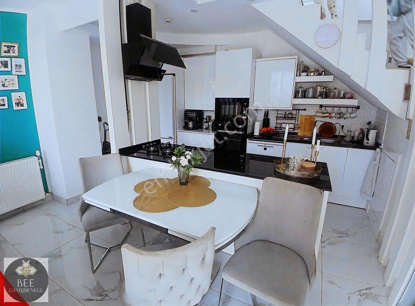 Bee Gayrimenkulden Site İçerisinde Lüx Eşyalı 5+2 Dublex - Görsel 24