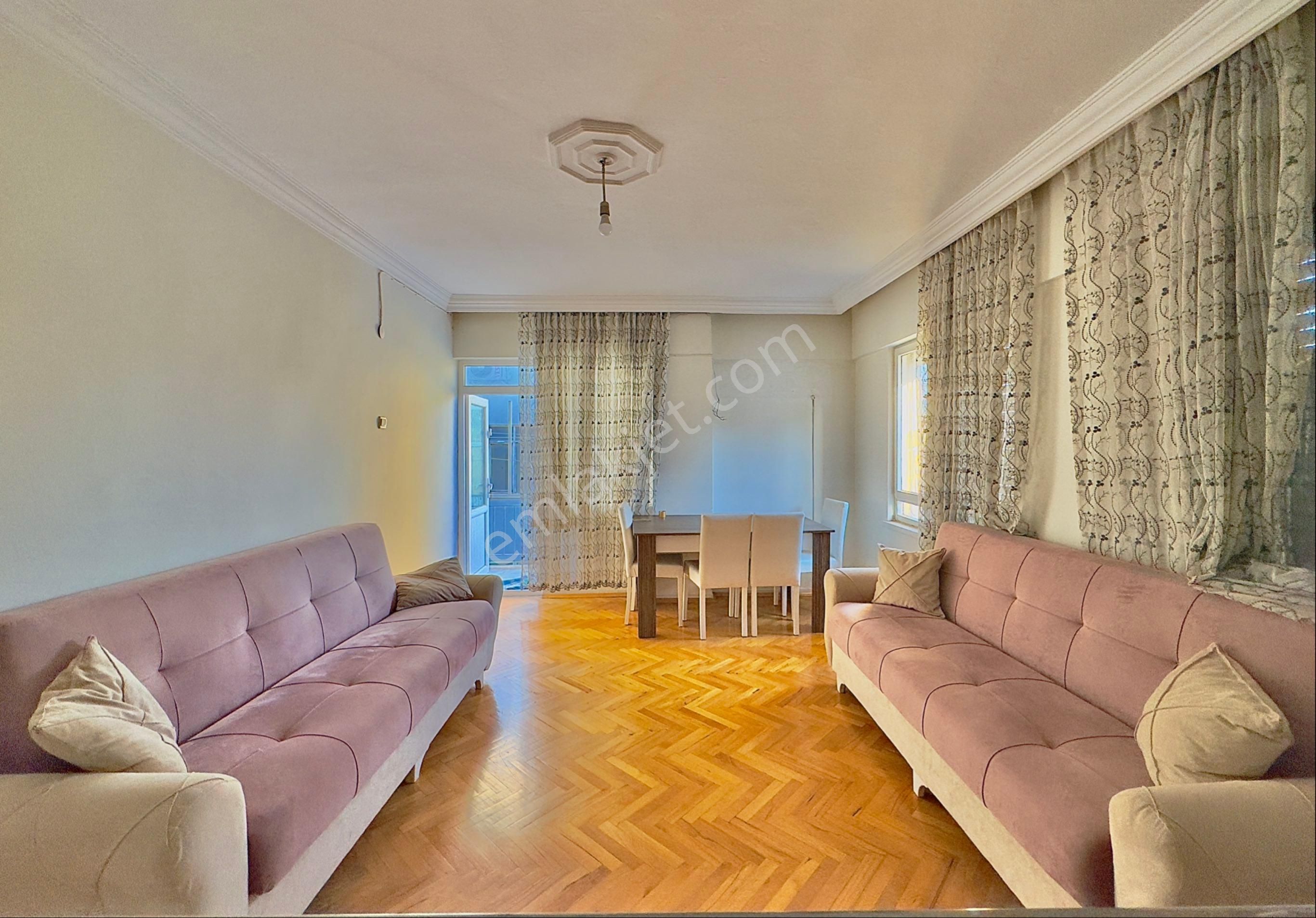 Antalya Muratpaşa Üçgen Mah. 3+1 Tramvaya Sıfır Satılık Daire