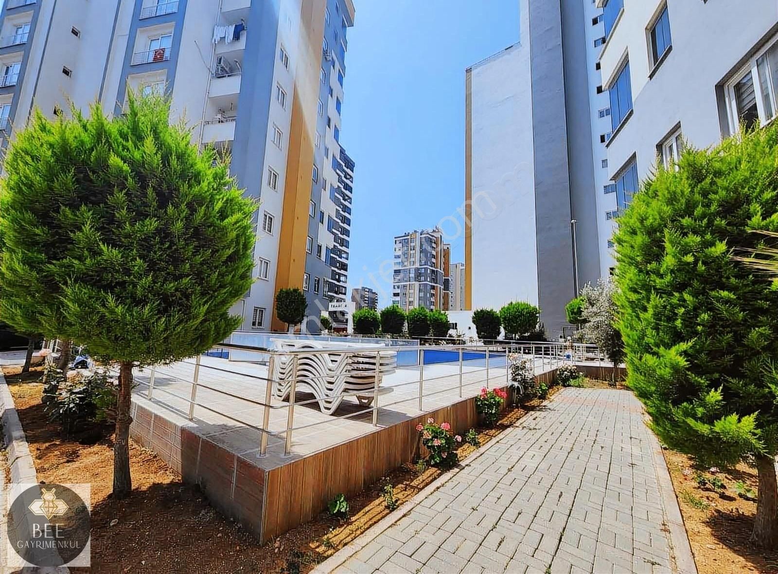 Bee'den Site İçerisinde 3+1 Daire