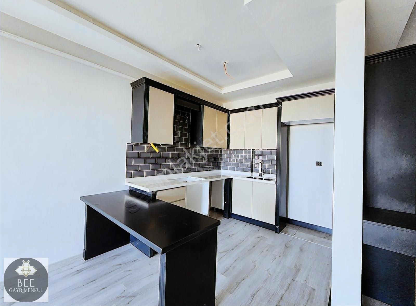 Sıfır Projede Site İçi Ebeveyn Banyolu Geniş 2+1 Satılık Daire