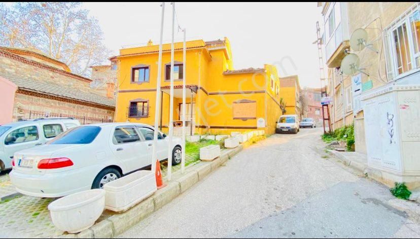 Dijitalemlak’tan Ortapazar Saltanat Kapısında Müstakil Bahçeli Otel İmarlı Satılık Bina