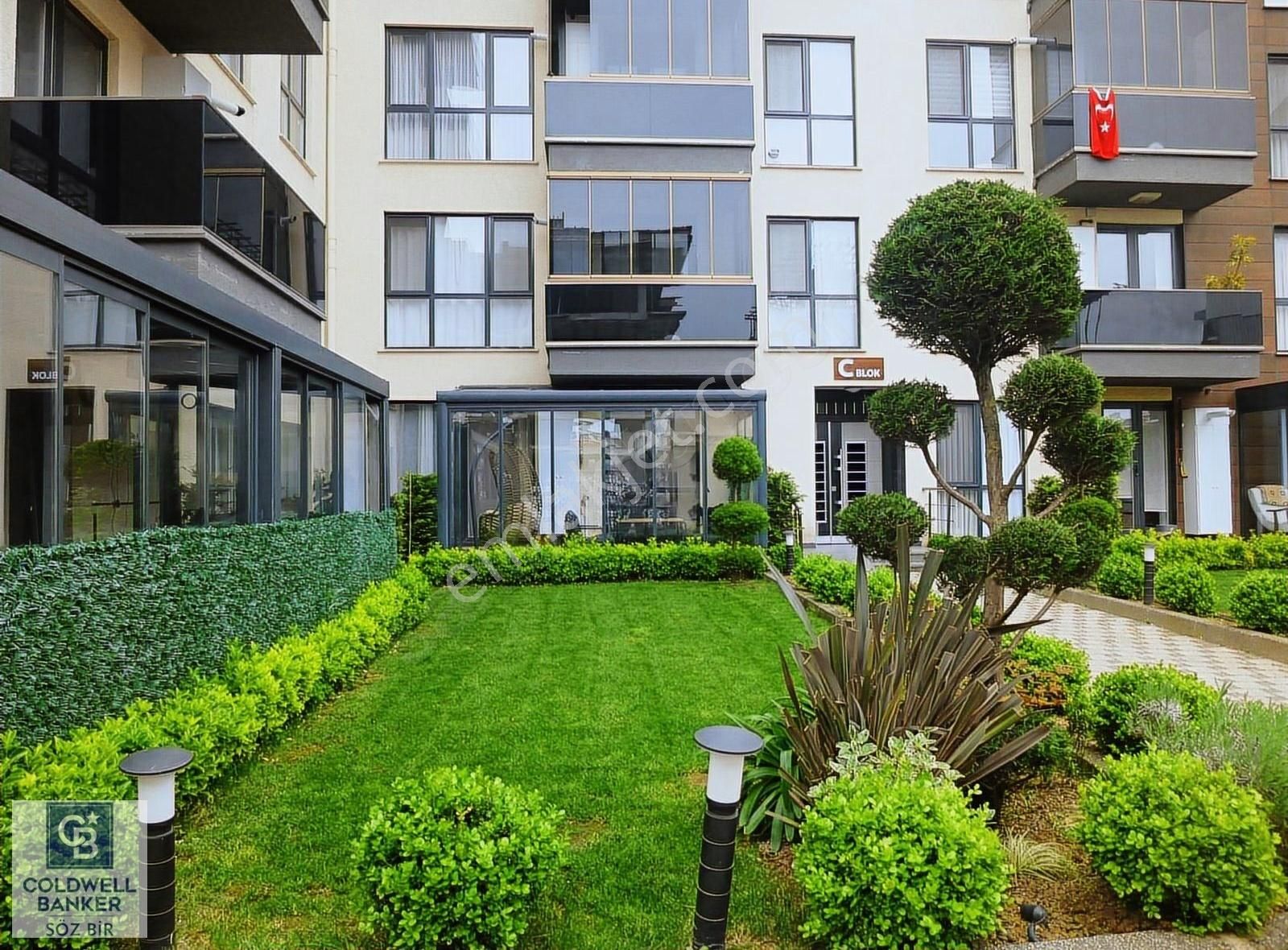 Sancaktepe Butik Garden Sitesinde Güvenlikli Kiralık 2+1