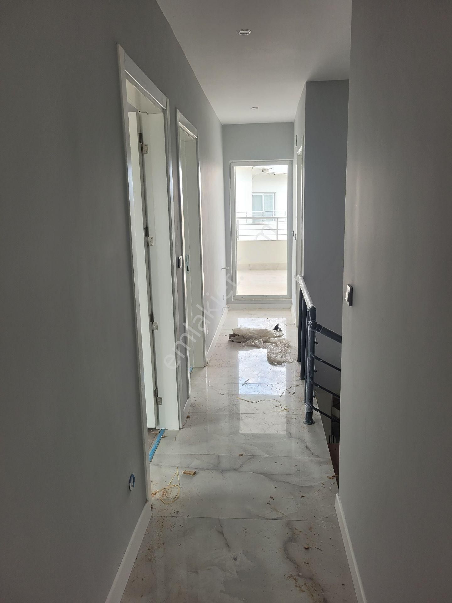 Cansu Emlak 7+1 Satılık Sıfır Apartman Dubleks - Görsel 25