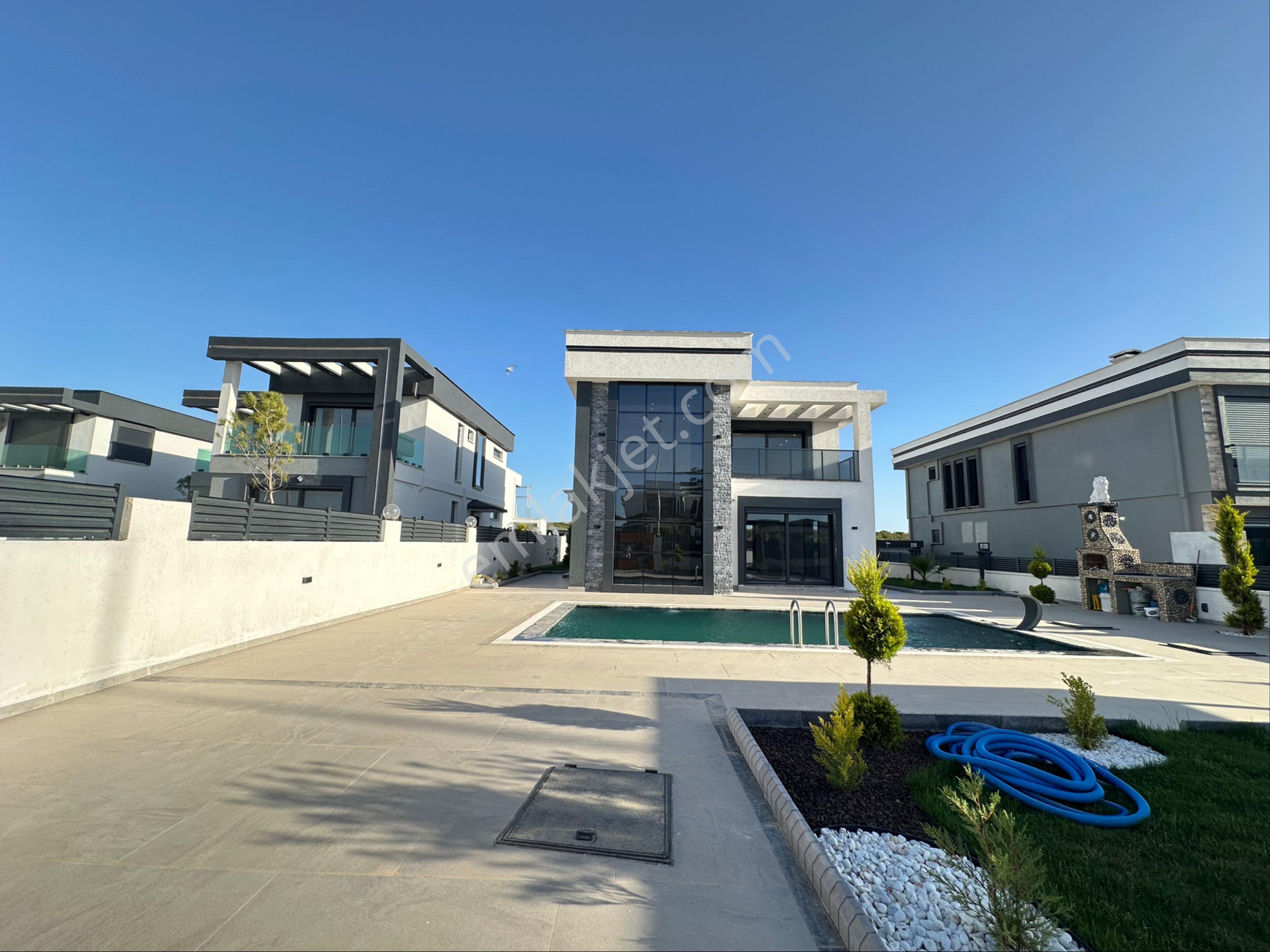 Didim Efelerde Satılık 500 M2 Arsa İçi 4+1 Havuzlu-otoparklı Villa - Görsel 17