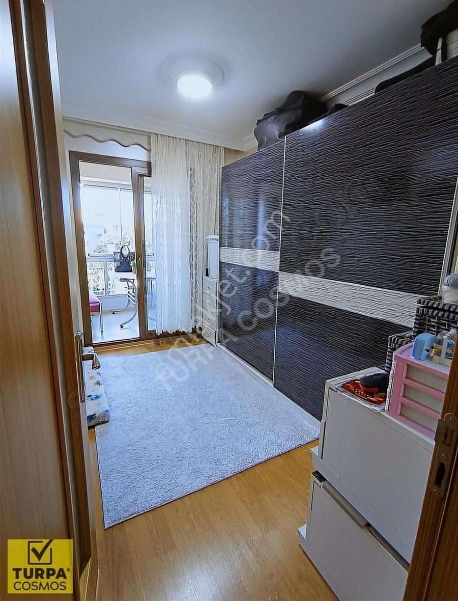 İzmir Konak Eşrefpaşada Lüks Daire