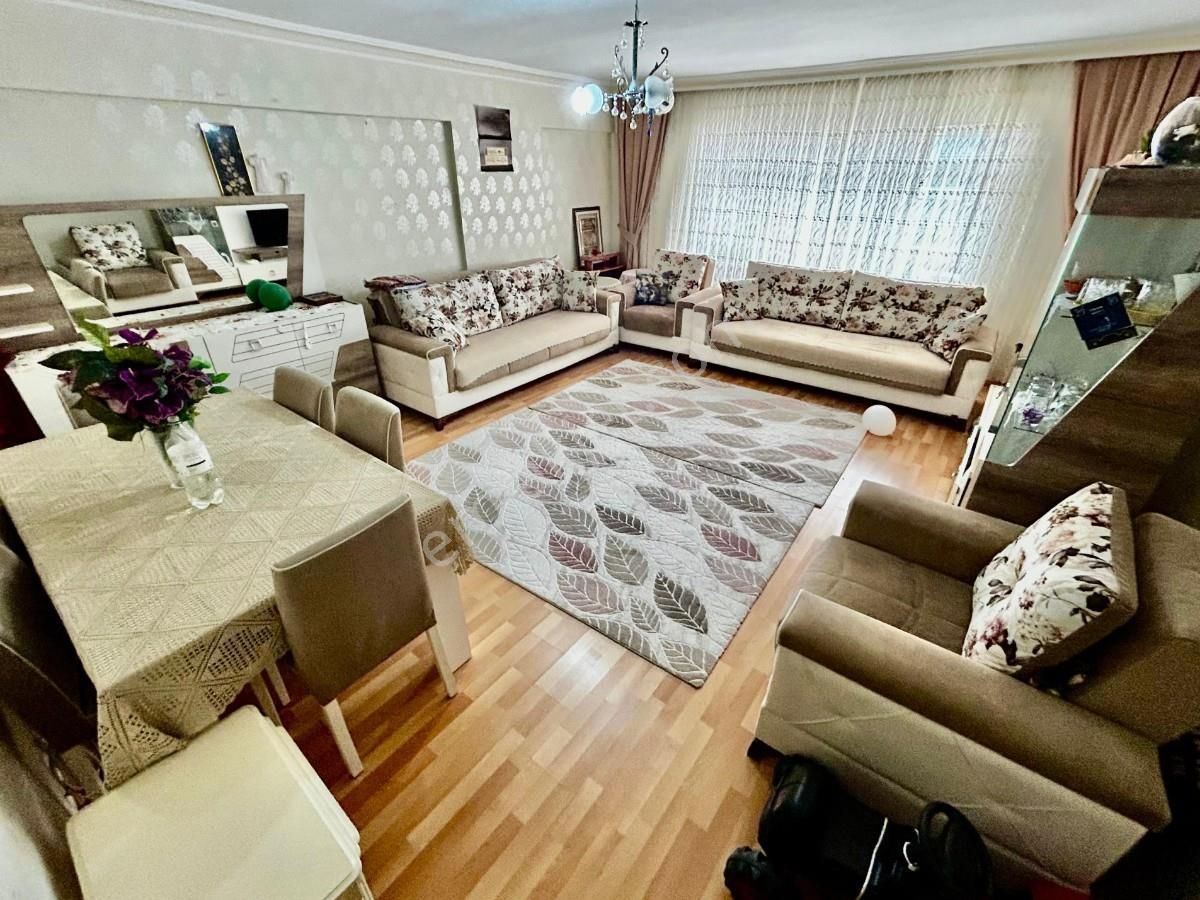 Sincan Pınarbaşı Mah 3+1 Yapılı Bağımsız Asansörlü Ara Kat Daire