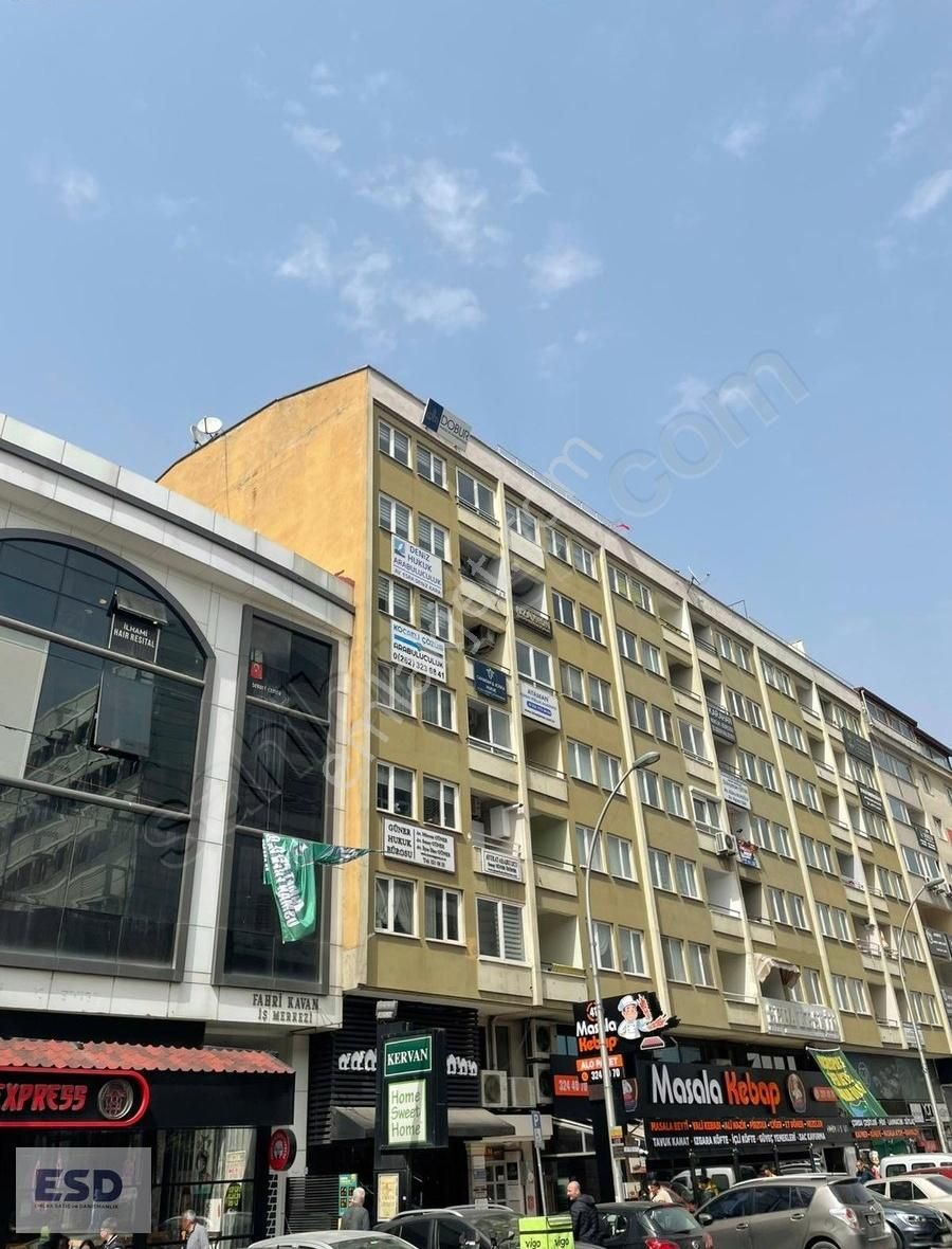 Dolphin Avm Karşısı 3+1 Satılık Daire