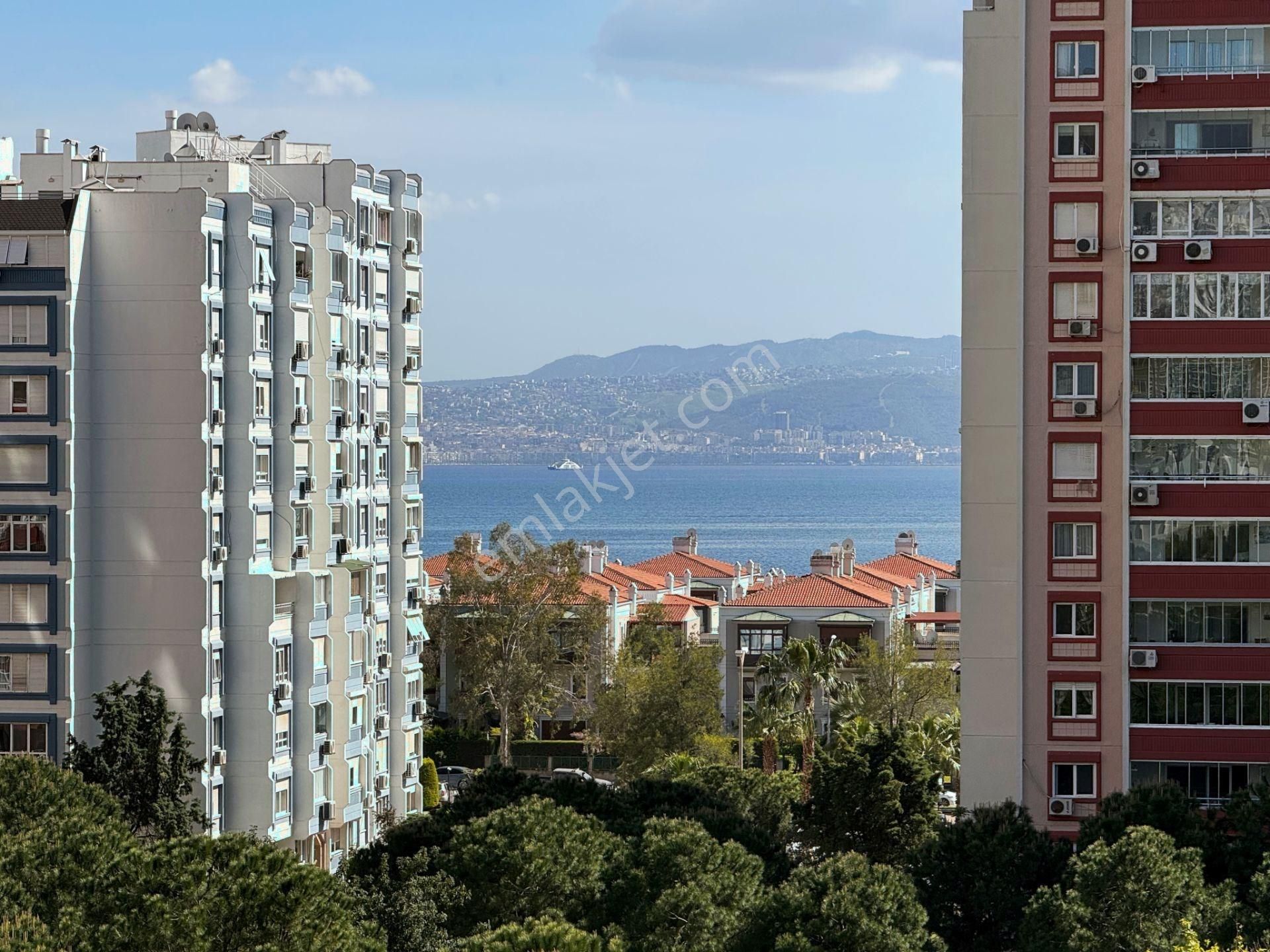 İzmir Mavişehir 2.etap Flamingoda 3+1 Kilerli Büyük Tip Satılık Daire