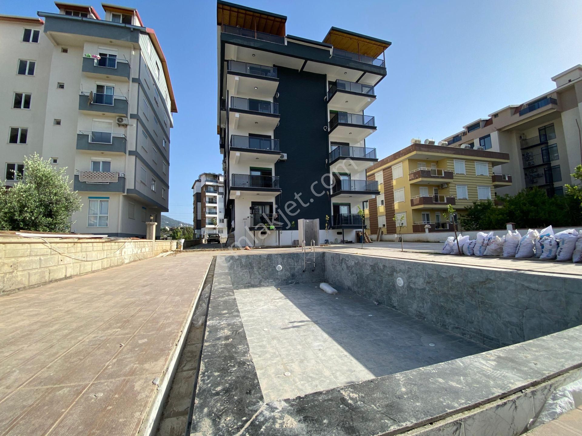 Pazarcı Mahallesi Deniz Gören 2+1 Havuzlu Dublex