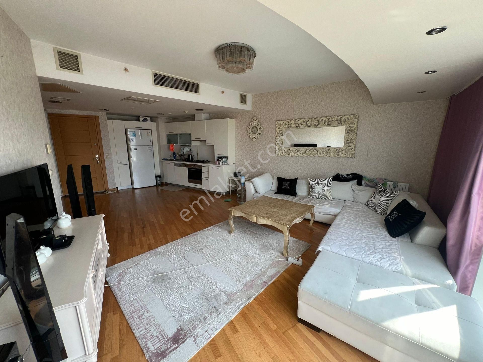 Bahçeşehir Spradon Residence 1+1 Satılık Eşyalı Daire