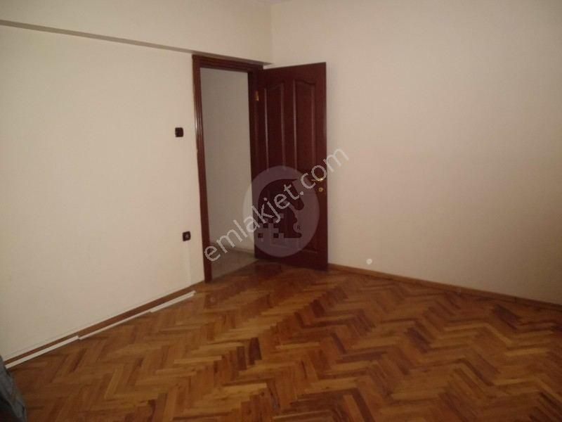 Şehir Merkezinde Cadde Üzeri Satılık Daire(iş Yeri) Portföy No:9763 M - Görsel 16