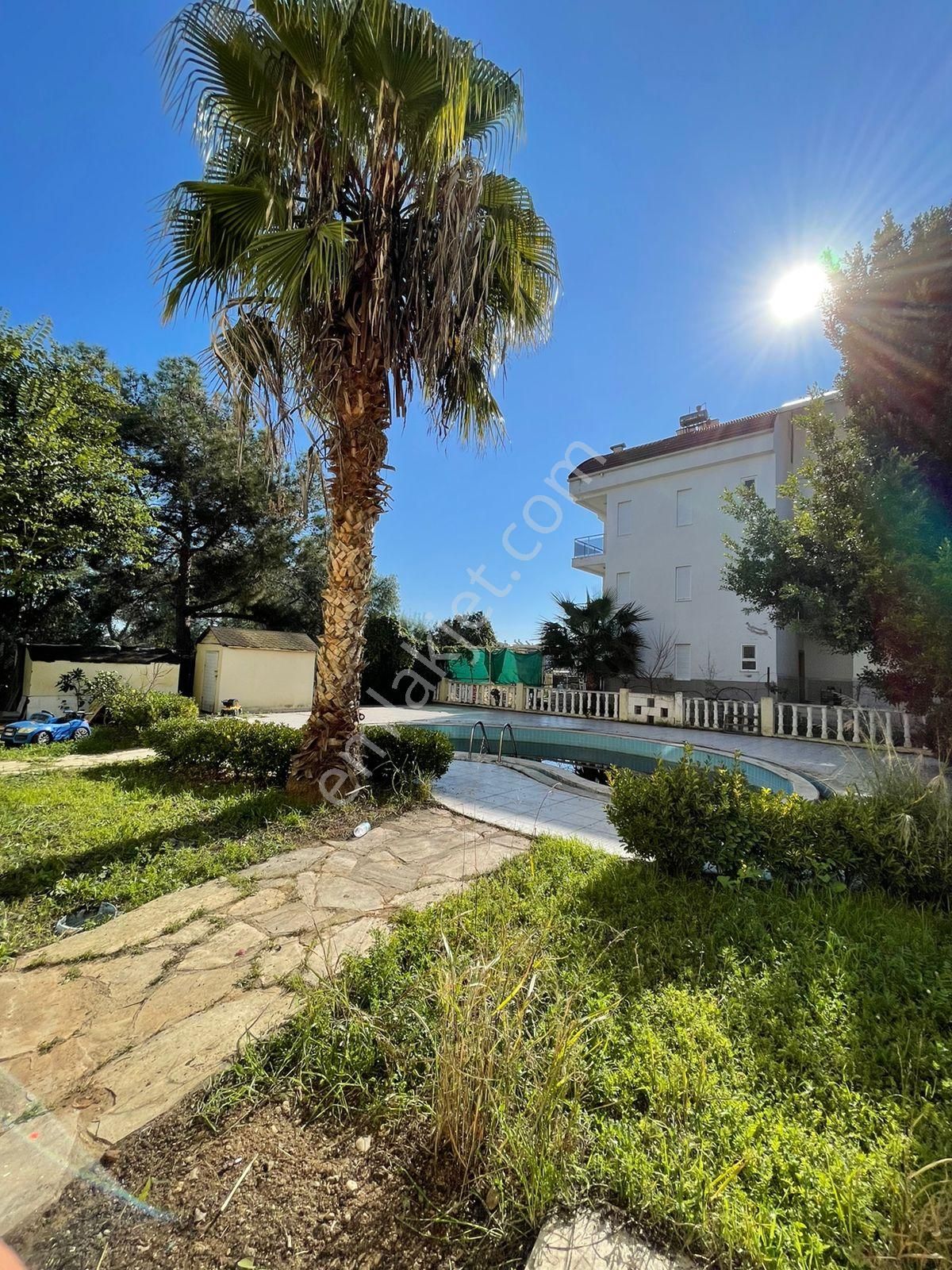 Belek Merkezde 2+1 Eşyalı Satılık Daire – Konumu Mükemmel!