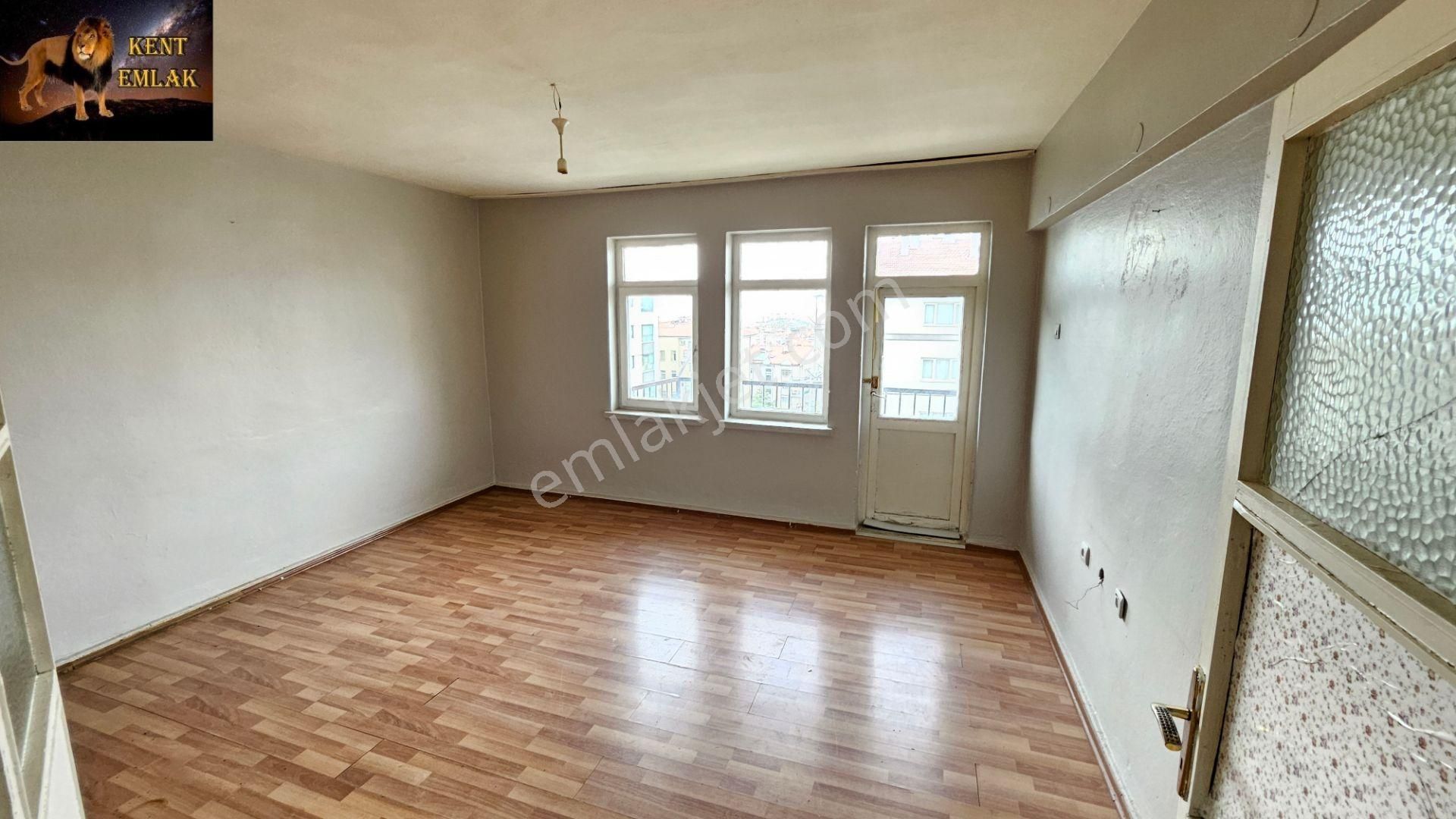 Natoyolunda Sobalı 1. Katta 2+1 Abonelikleri Açık Kiralık Daire