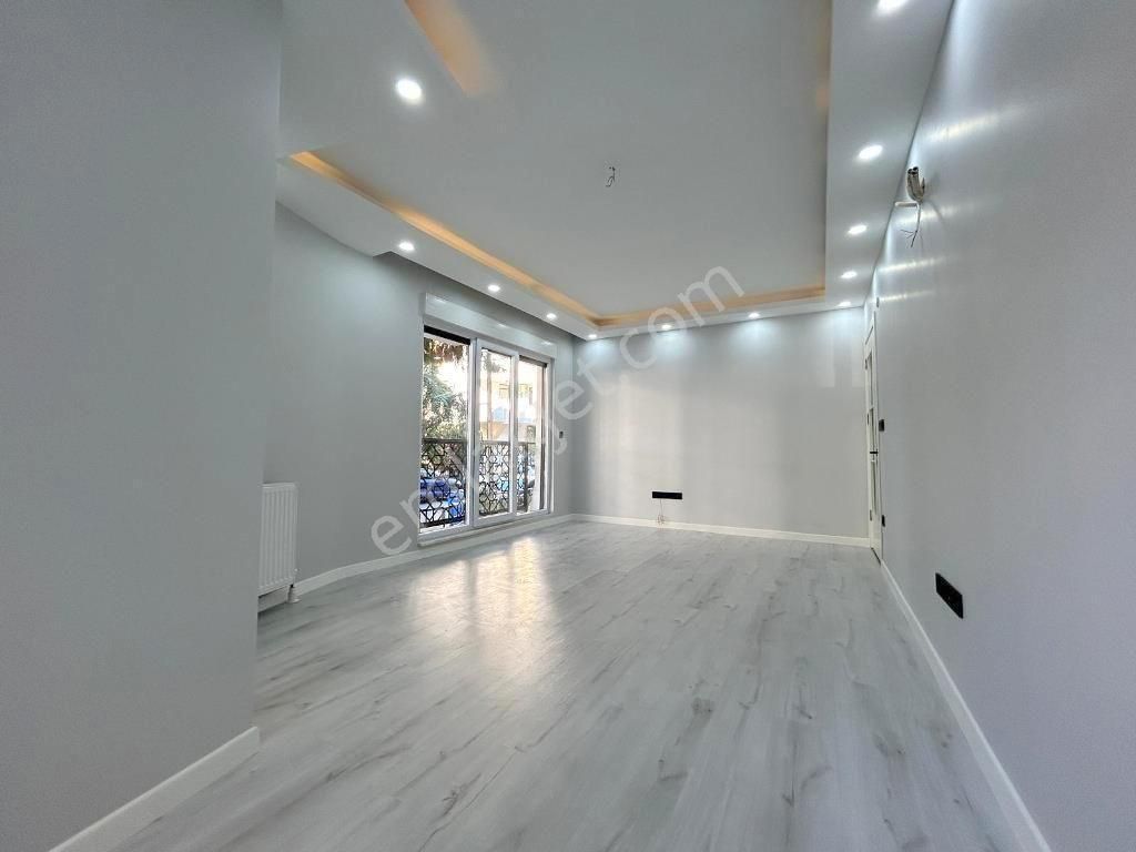 İdealtepe Küçükturda,emsalsiz Konum,geniş,ön Cephe 3+1