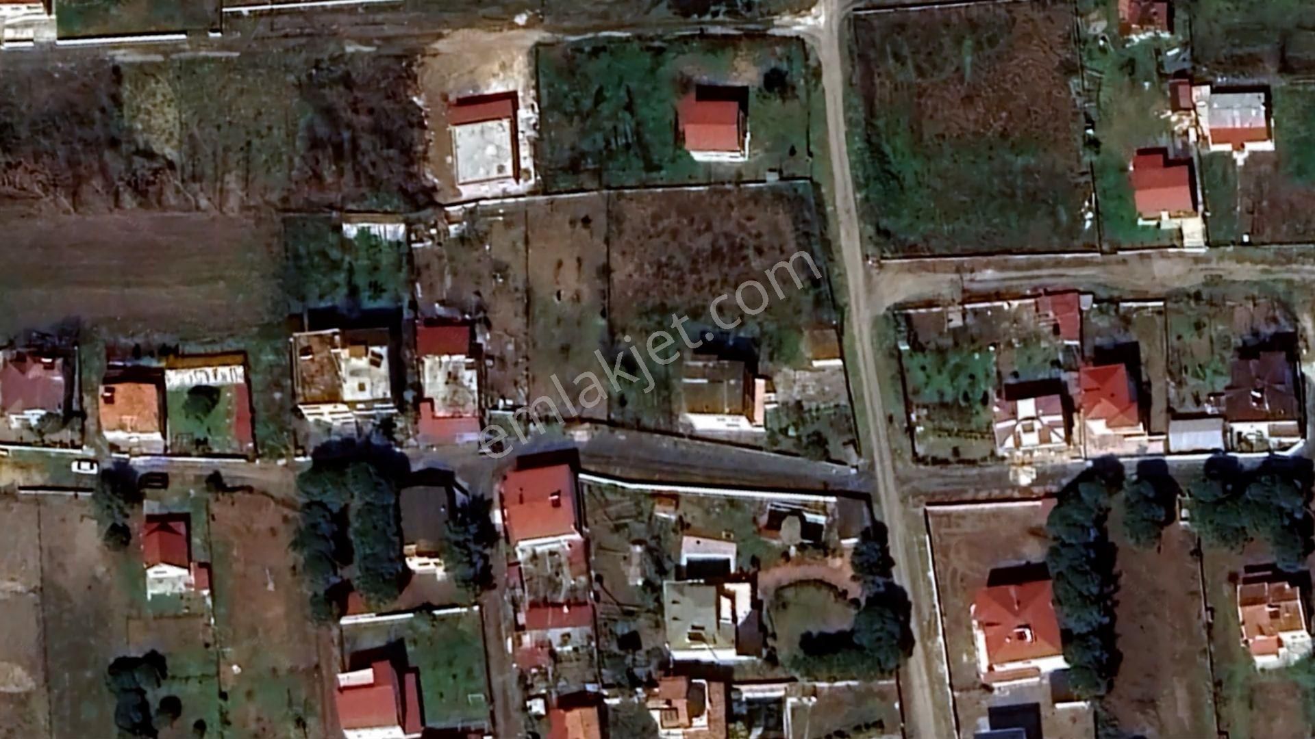 Denize Çok Yakın 539 M2 Yatırıma Uygun Fırsat Arsa