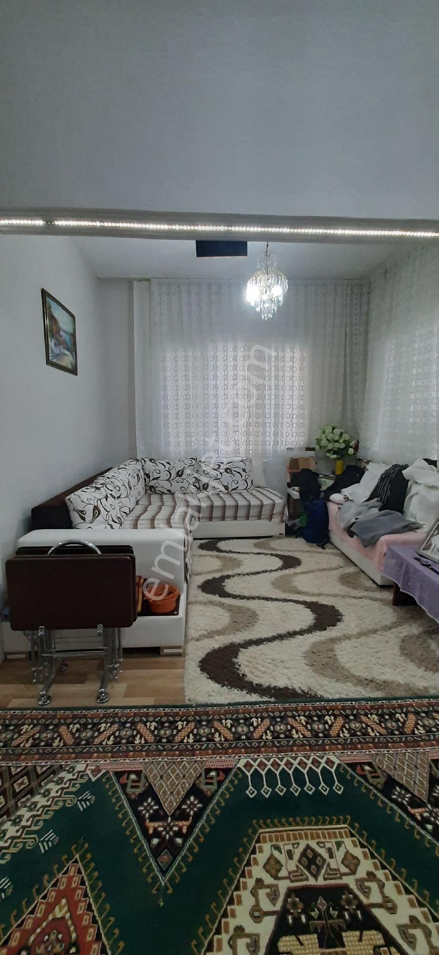Manisa Akhisar Ulu Cami Mah. Kiralık 150m²arka Ve Önde Bahceli 5+1 Doğalgazlı Daire 16.000tl