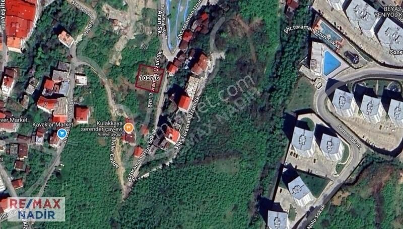 Remax'ten Kavaklar'da Kısmi Deniz Manzaralı 4 Kat İmarlı Arsa