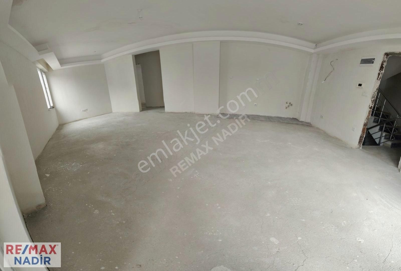 Remax'tan Çıtlakkale'de Yenı Bınada Merkezı Konumda Şırın 2+1