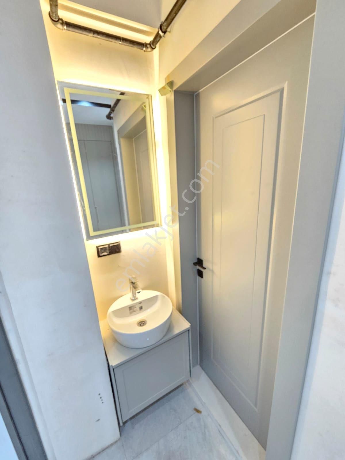 Denizli Şemikler'de Doğa İçinde Satılık 2+1 120 M2 Kullanışlı Satılık Daire