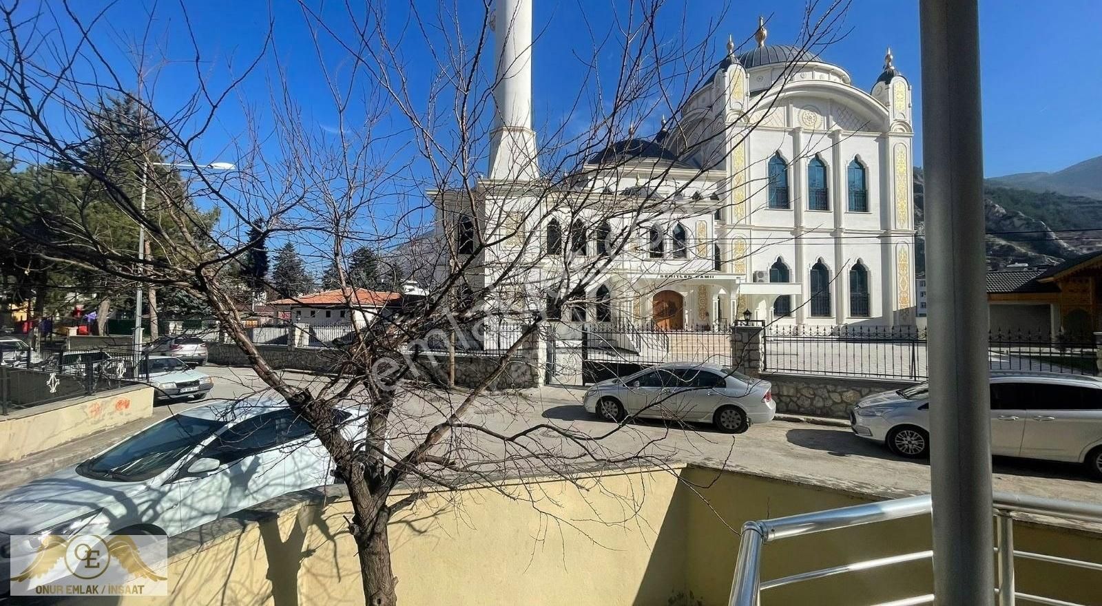 Bahçeler İçi Mahallesinde Satılık 3+1 Daire