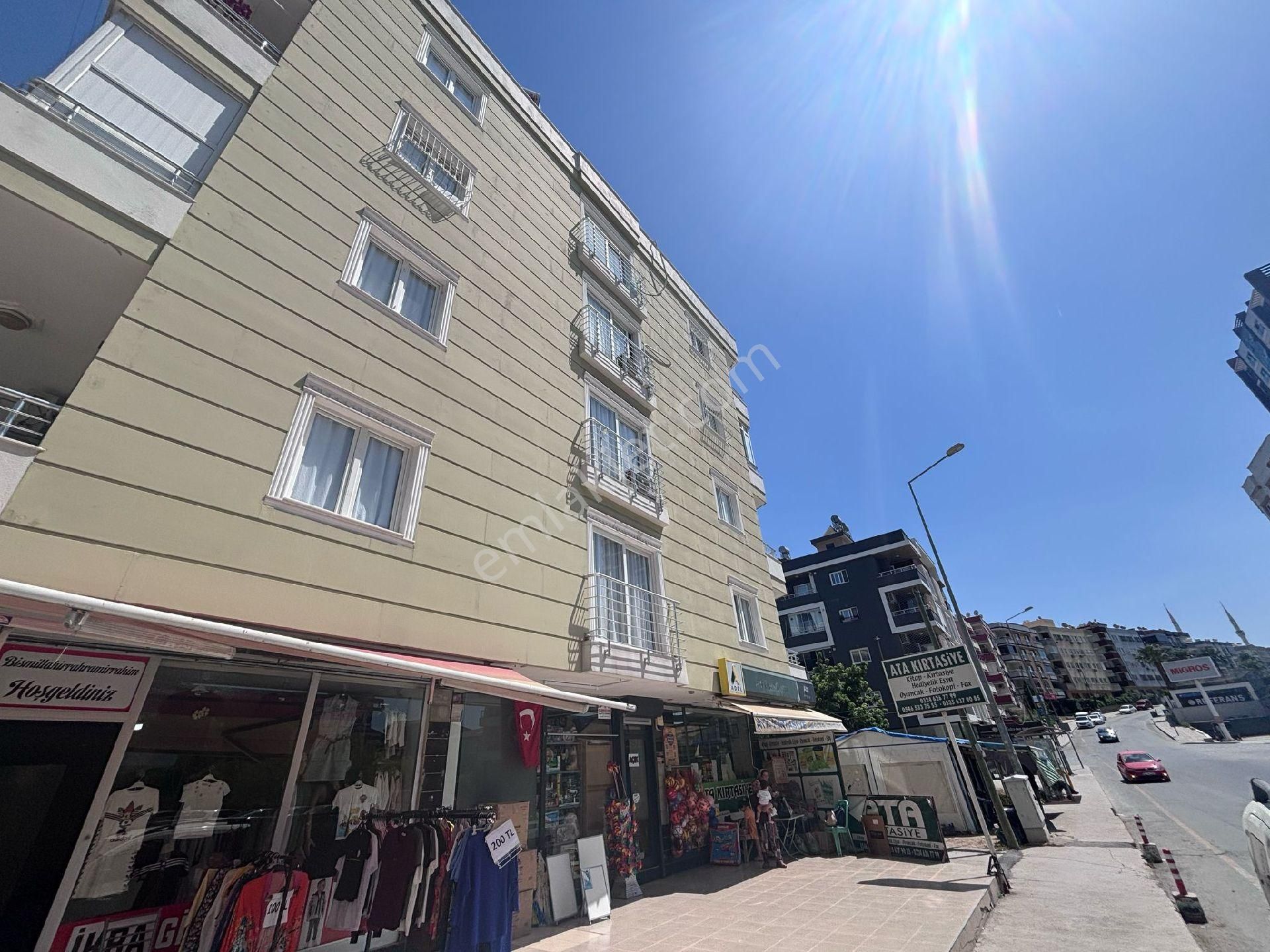 Altaylilar Da Daha Merkezi Konumlusu Yok .3+1 Bağımsız Mutfak