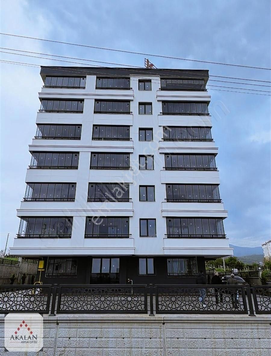 Akalan Murat Dan Atakum Büyük Oyumca Da Satılık 2*1